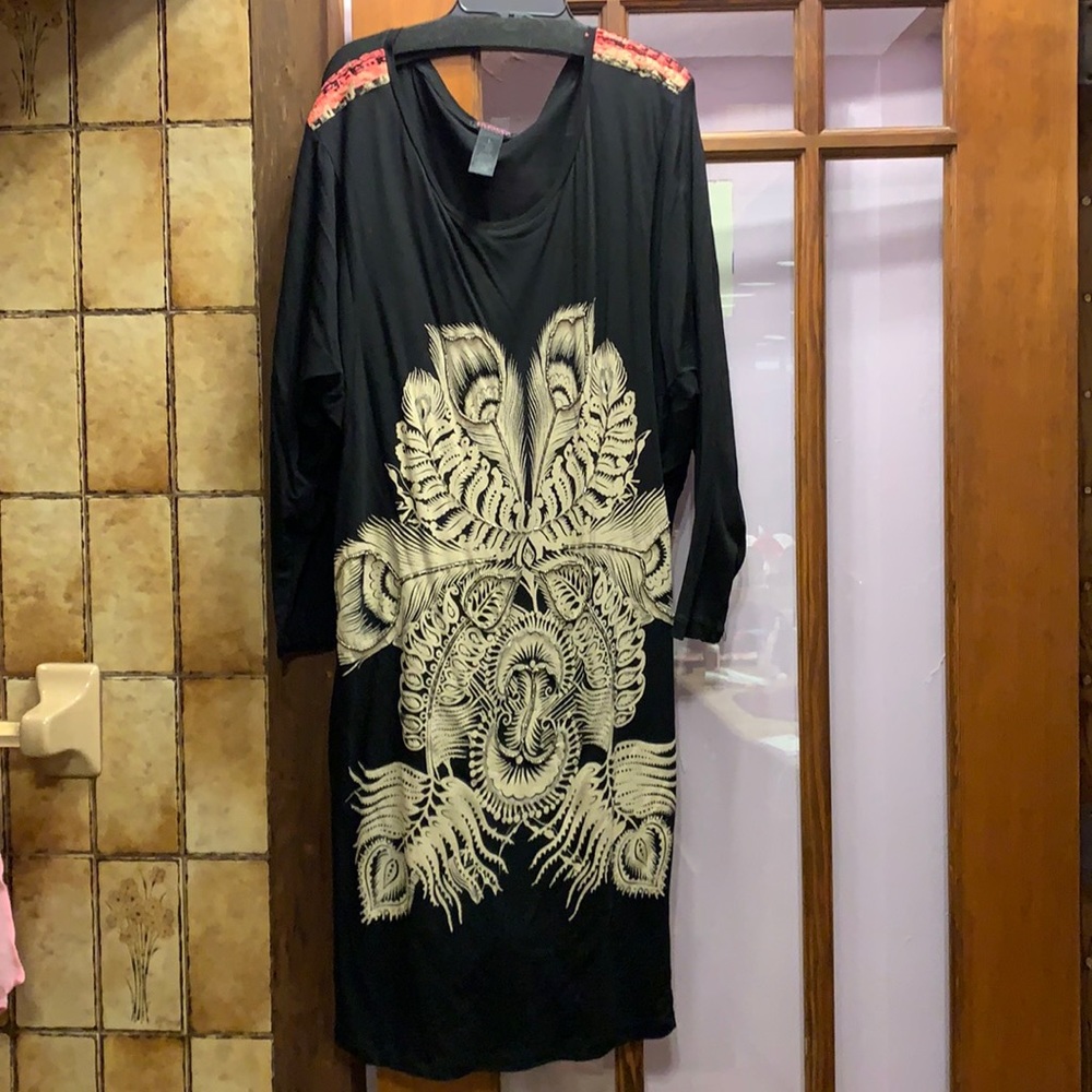 EUC Custo Barcelona long sleeve dress sz large